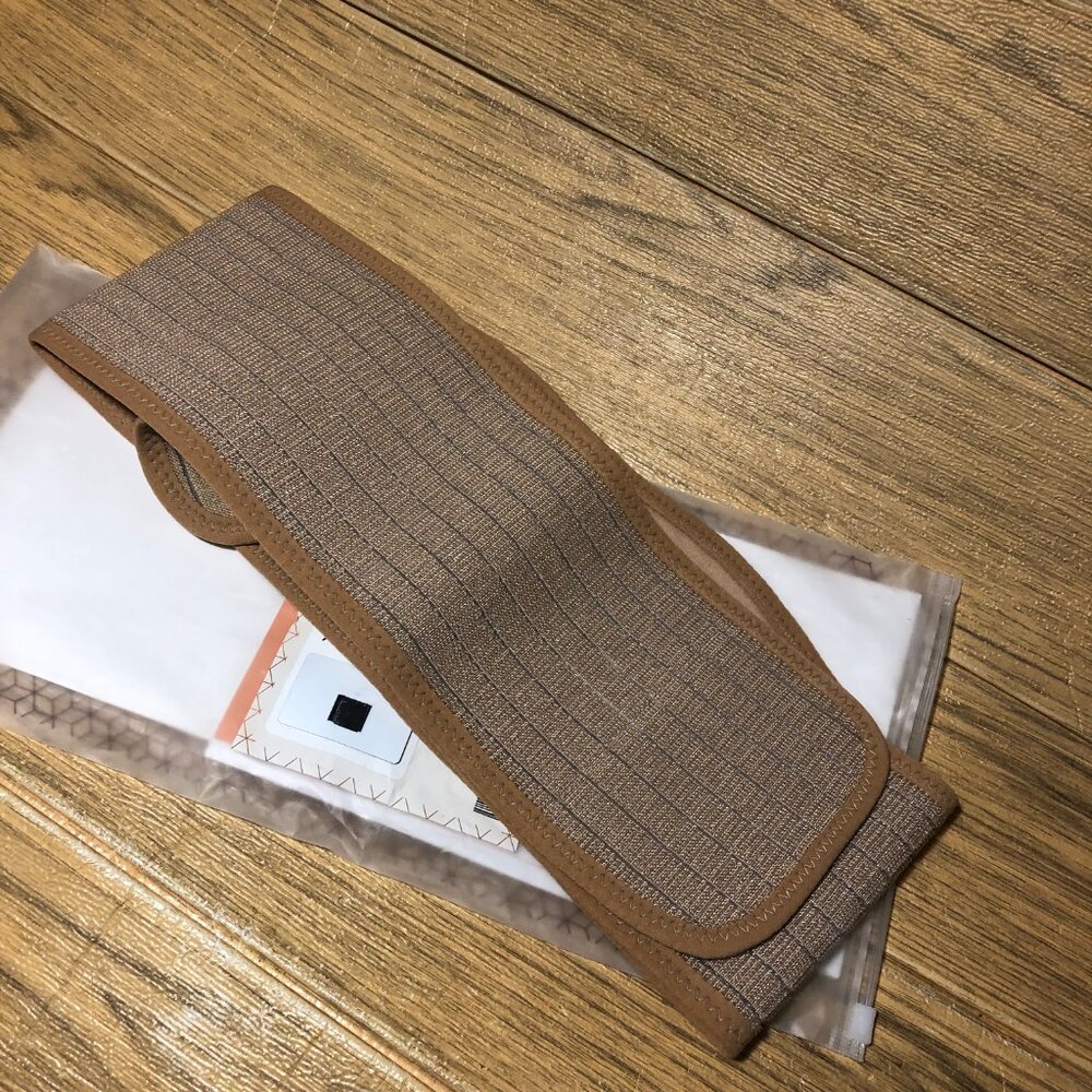 AZMED Maternity Belt, color is beige tan, new in package, AZMED Maternity Belt - Picture 6 of 7
